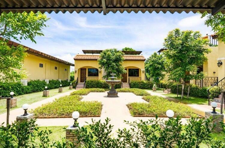 Sierra View Resort Ban Khanong Phra Nua Eksteriør bilde
